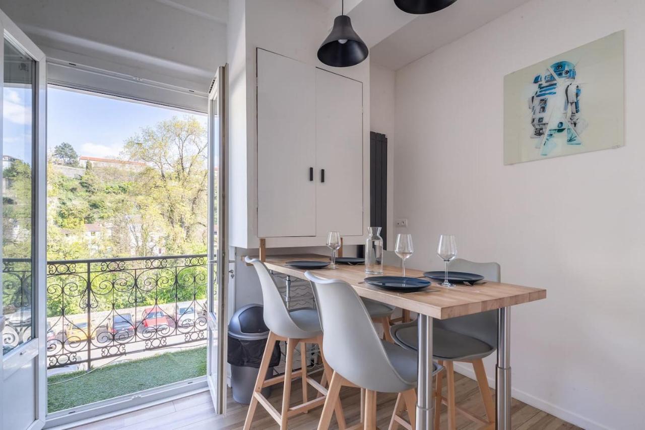 Superbe Appartement Dans Le Centre Historique Poitiers Bagian luar foto